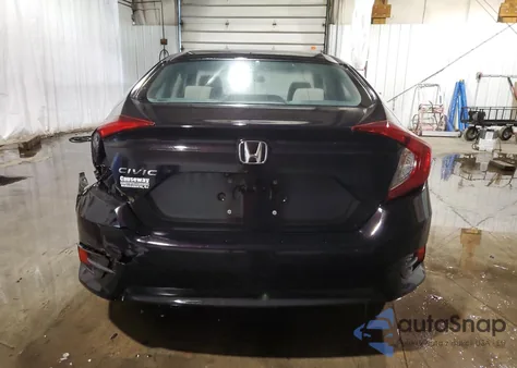 2018 Honda Civic Lx z USA, uszkodzony, nr VIN 2HGFC2F54JH510527